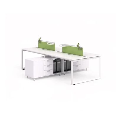 Witte 4-weg houten kantoorpersoneelstafel 1600 mm pc-werkstationbureau met MDF-plaat