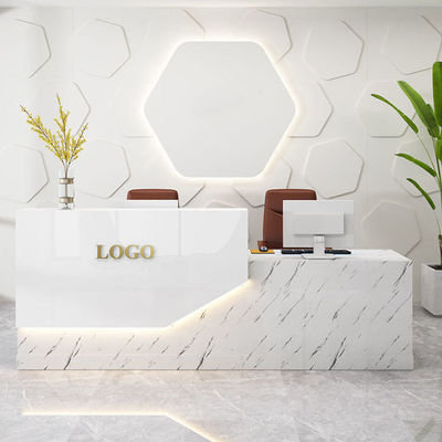 2M moderne receptiebalie aanpasbare witte receptietafel met logo