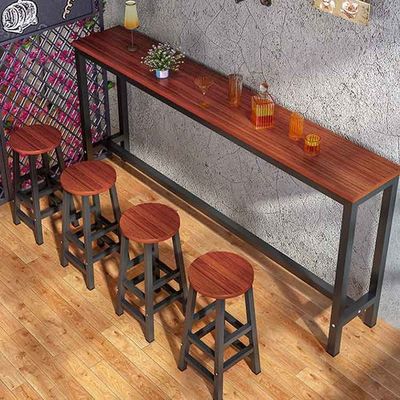 Vintage bruine kinderstoel bartafel 1,6 m hoge kruktafel voor coffeeshop