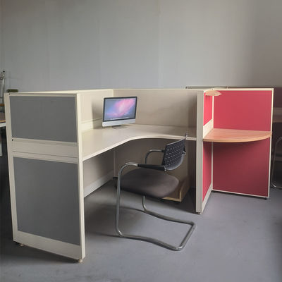 China 4 People Office Desk Werkstation Office Partitions Table Werkstation