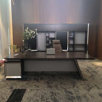 L-vorm Executive Desk met aanpasbare kleuren en 3000*2400*760HMM afmetingen voor het kantoor van de baas